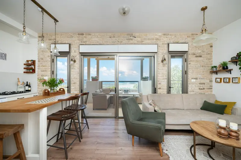 Renovated 3.5-Room Apartment with a 42 sqm Sea-View Terrace | HaShmura, Zichron Yaakov – photo 2