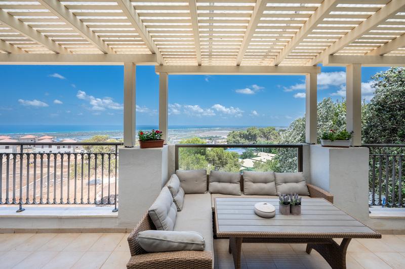 Renovated 3.5-Room Apartment with a 42 sqm Sea-View Terrace | HaShmura – photo 11