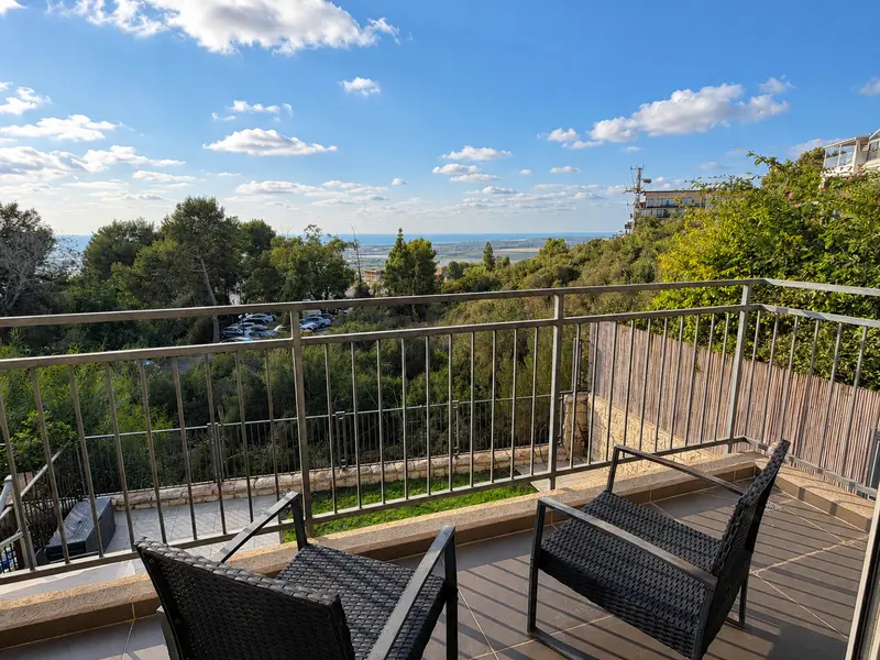 Semi-Detached Home with Panoramic Sea Views in HaShmura | 5 Rooms – photo 1